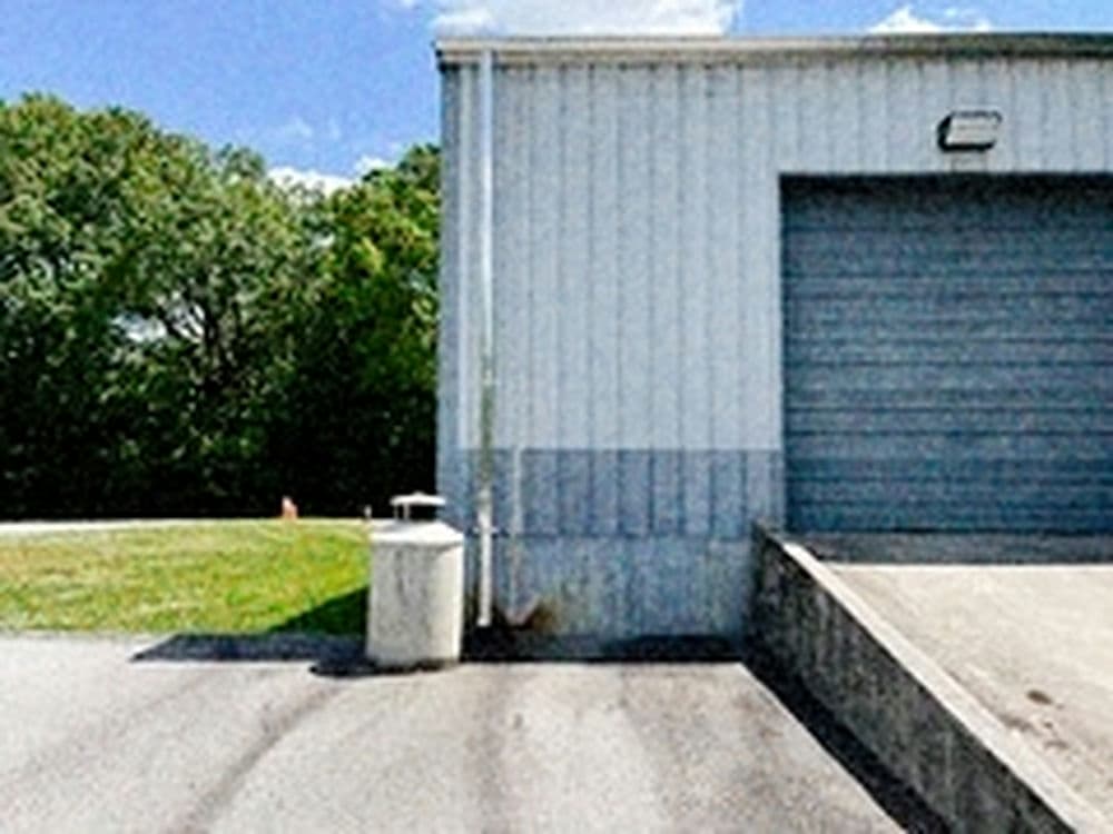 Commercial spaces require robust garage Doors Too